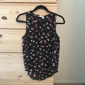 Lush floral split-neck tank top